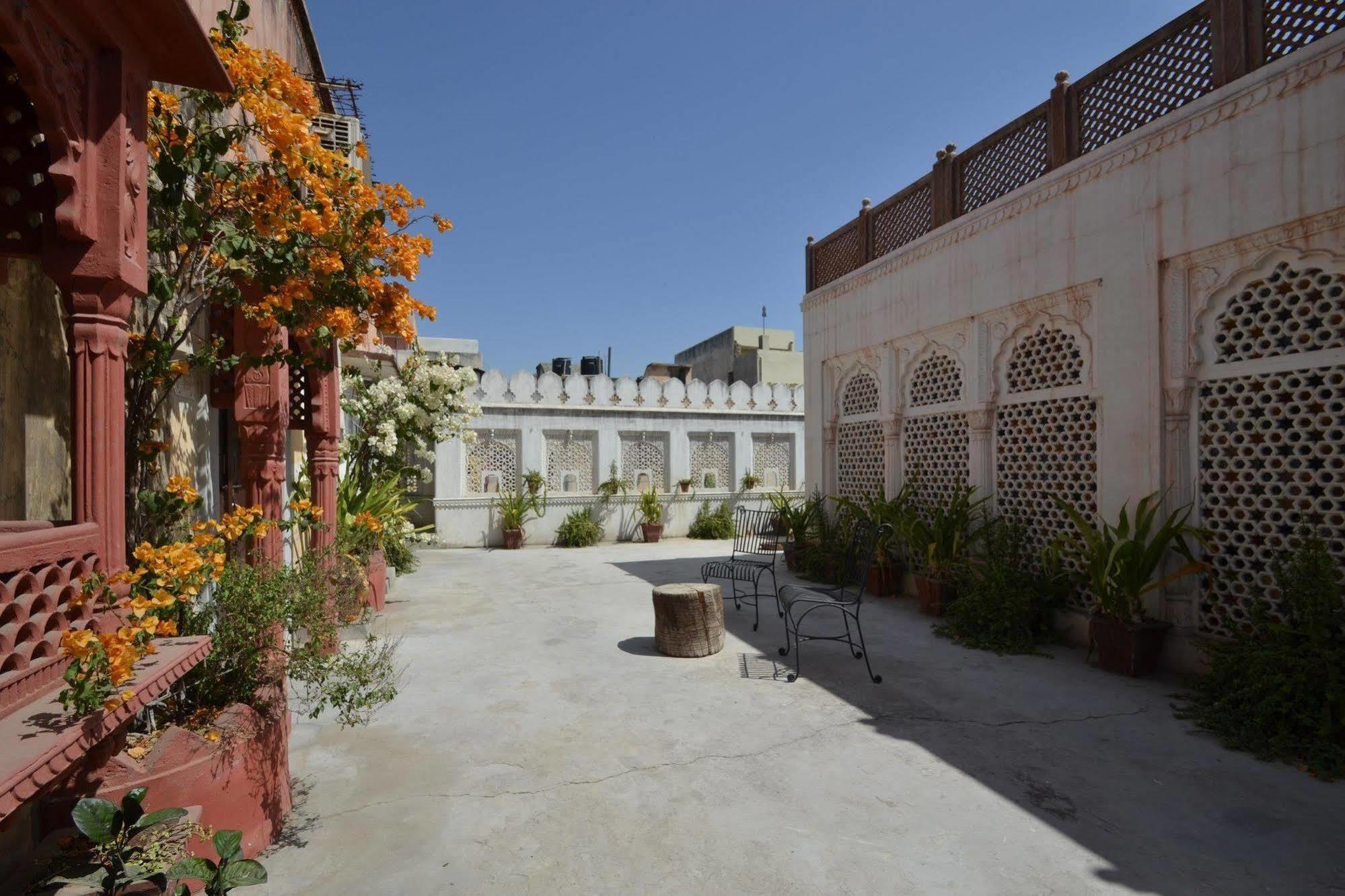 Rawla Mrignayani Palace Jaipur Exterior foto